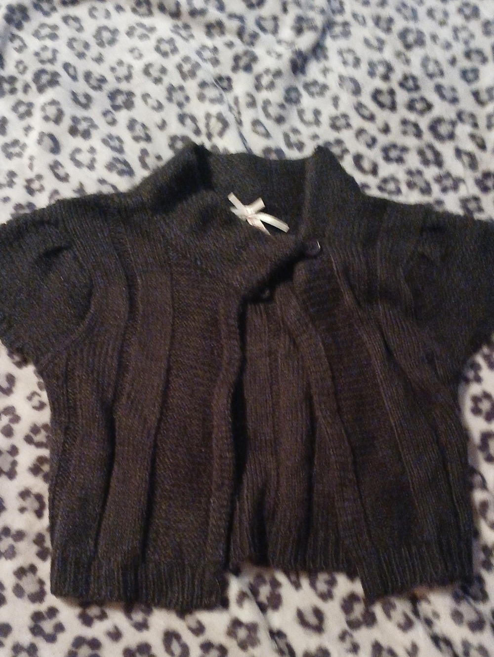 Derek Heart Short-Sleeve Ribbed Open Cardigan - Black